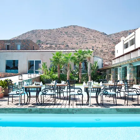 Aquila Village 5* 伊罗达