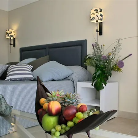 Aquila Village 5* אלונדה